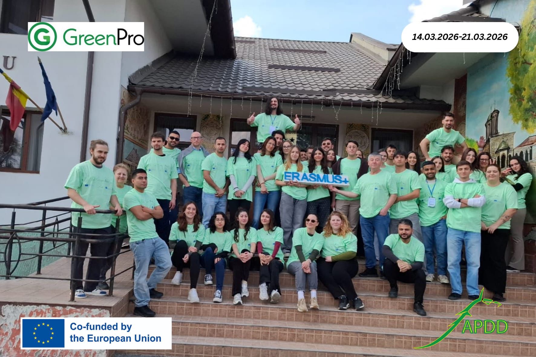 Foto de grupo de los participantes del proyecto GREEN-PRO en Horezu, Rumanía